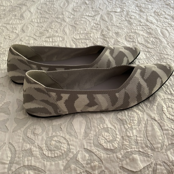 Mia flats - Picture 2 of 5